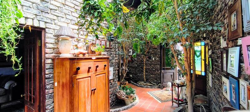 6 Bedroom Property for Sale in Kraaibosch Western Cape